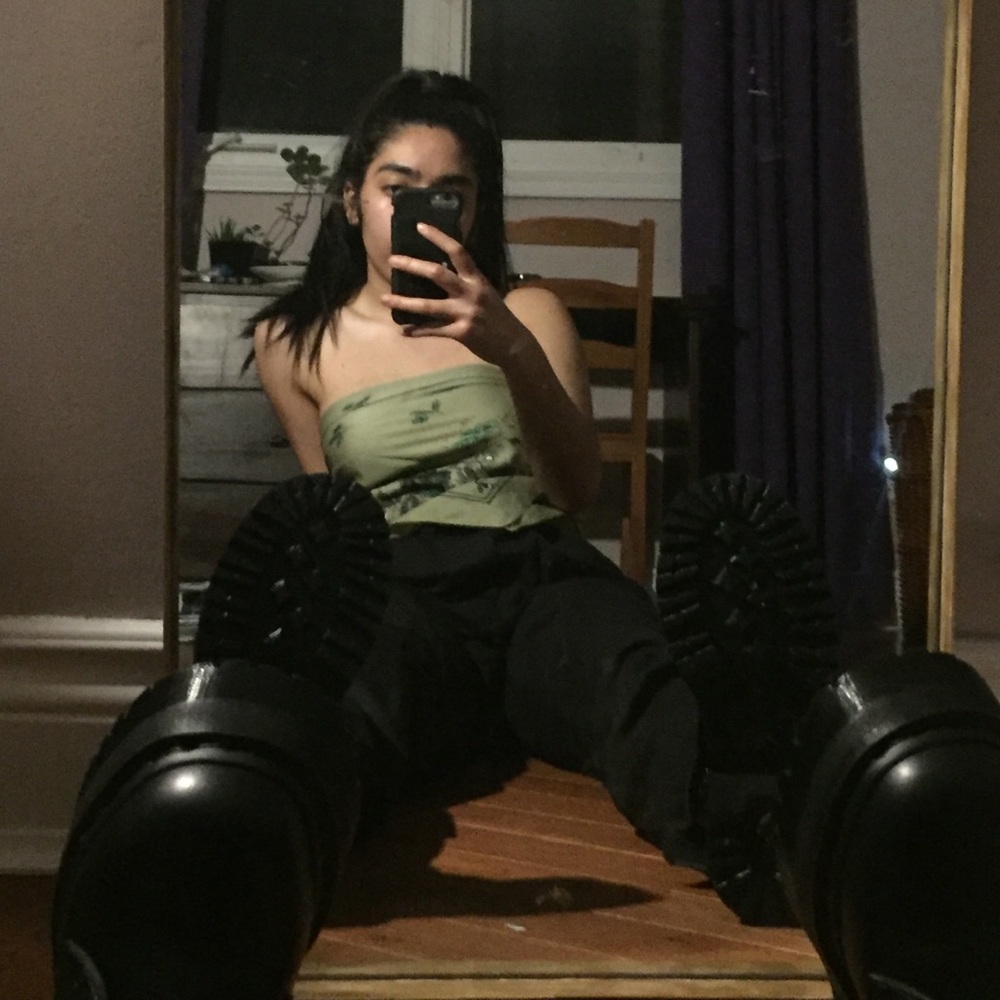 Meet your Posher, Eli